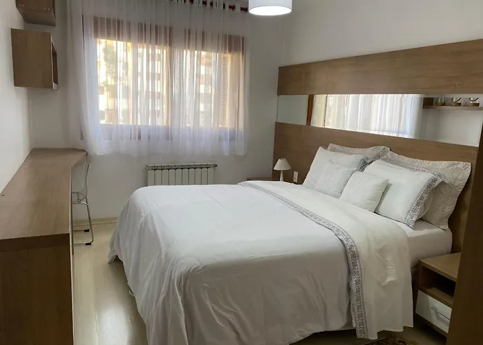 Apartamento Luxuoso No Cond Vista Do Quilombo A 50 Metros Do Hard Rock Cafe